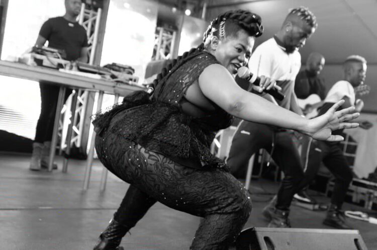 busiswa gqulu feet 5