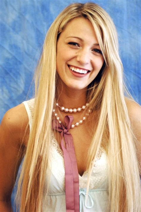 cacau livia colucci feet 4