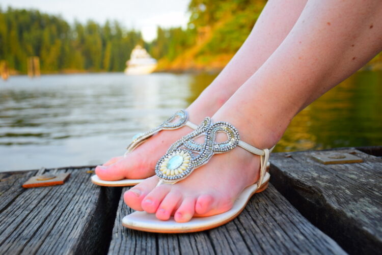 cacinda maloney feet 3