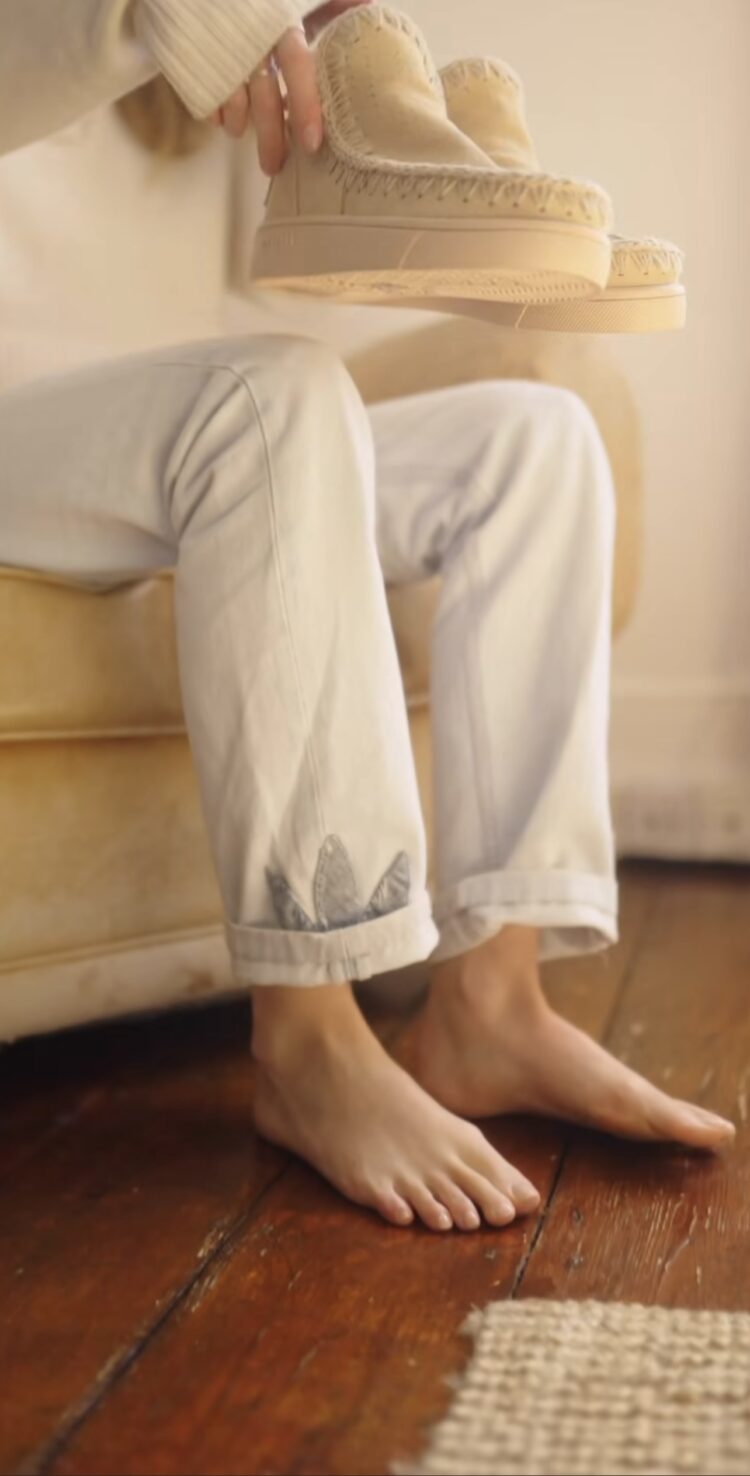 caggie dunlop feet 2