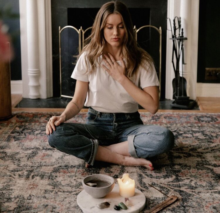 caggie dunlop feet 5