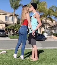 cailee kennedy feet 4