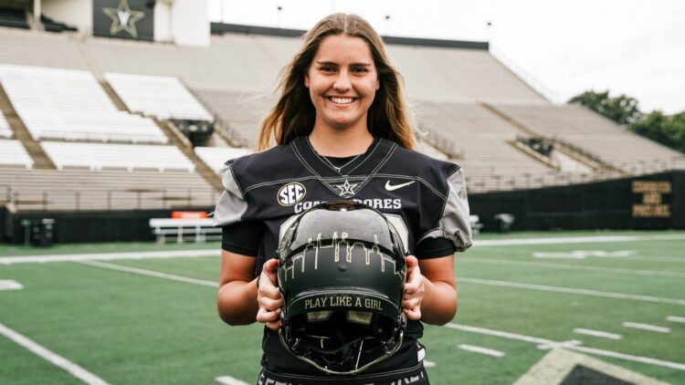 caitlin cahow feet 2 scaled