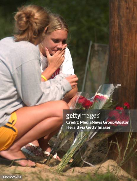 caitlin campbell feet 2