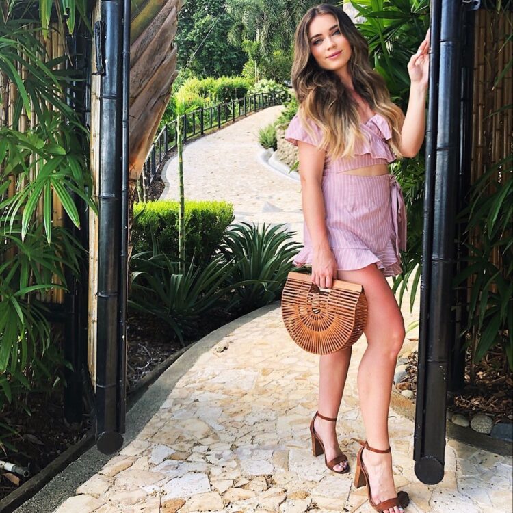 caitlin clemmens feet 5