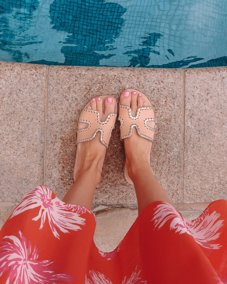 caitlin covington feet 4