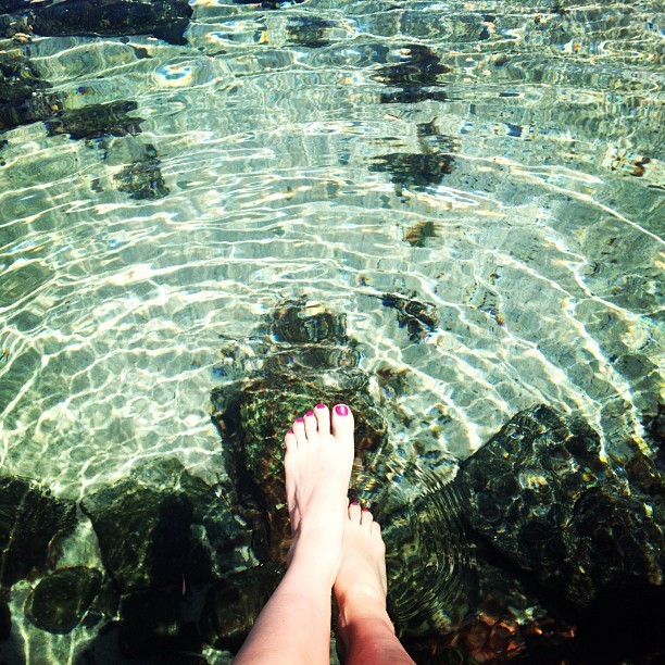 caitlin custer feet 4