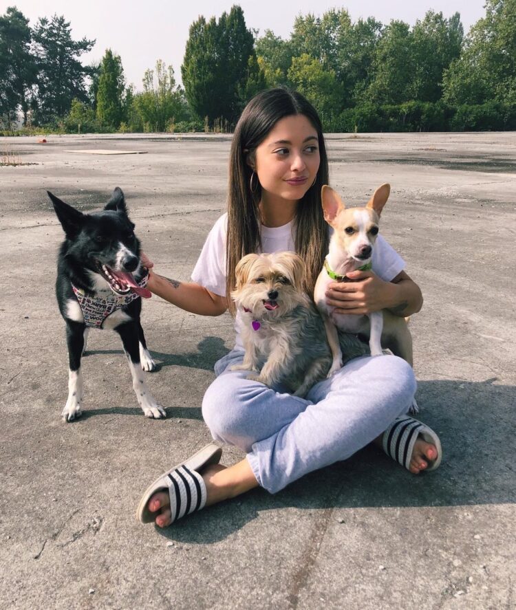 caitlin mitchell markovitch feet 4