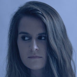 caitlin powell feet 4