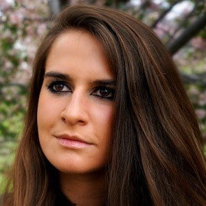 caitlin powell feet 5