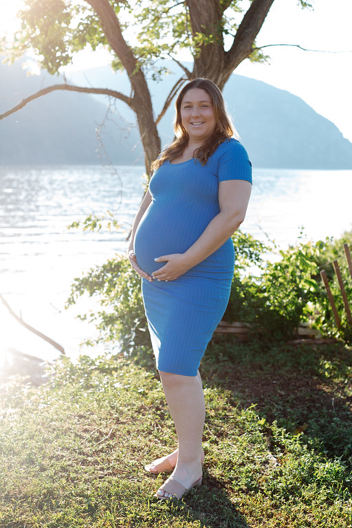 caitlyn isabella todd feet 6