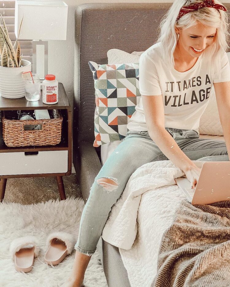 caitlyn neier feet 6