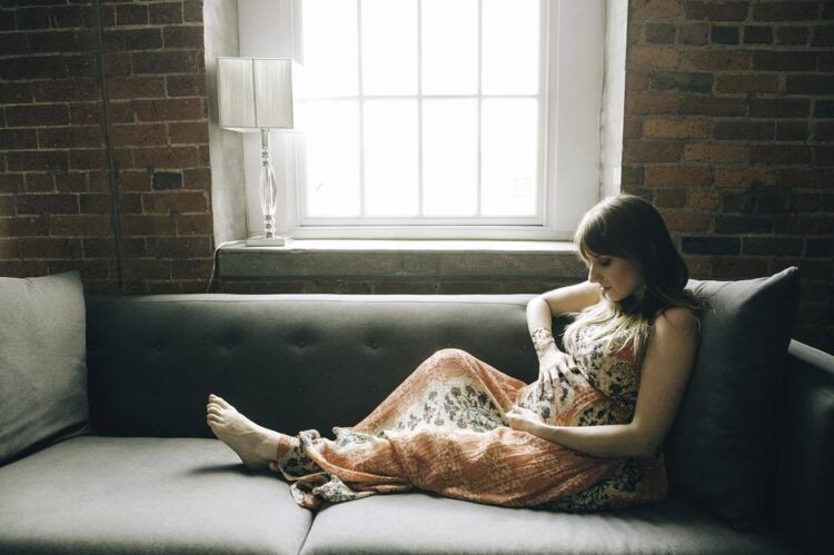 caitlyn smith feet 4