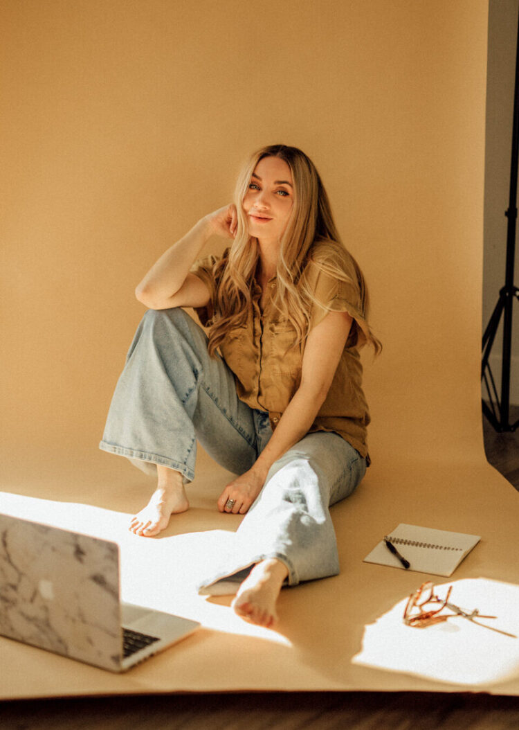 caley dimmock feet 3