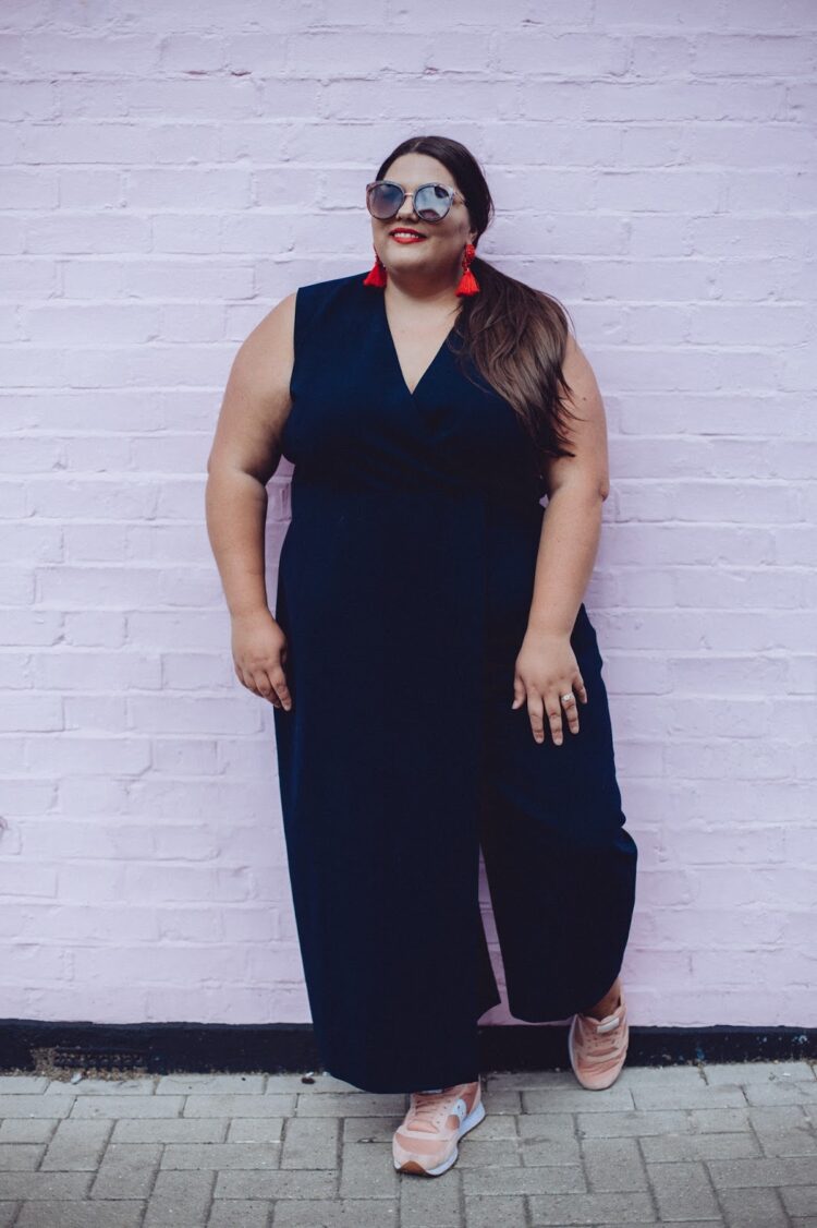 callie thorpe feet 2