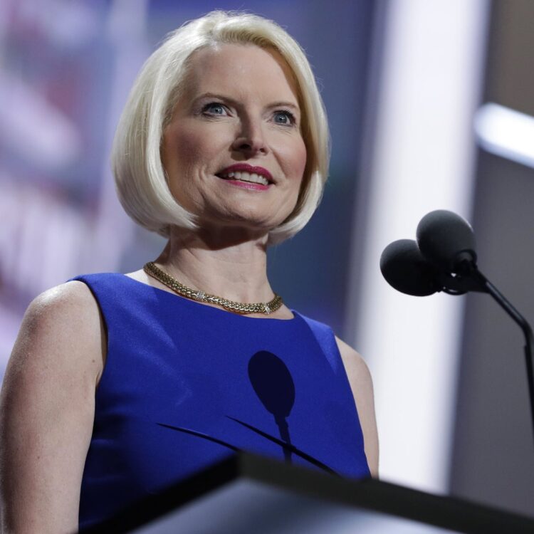 callista gingrich feet 2