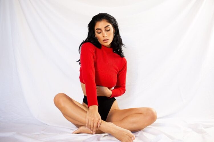 cally jane beech feet 3