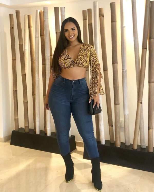 camila bernal feet 5