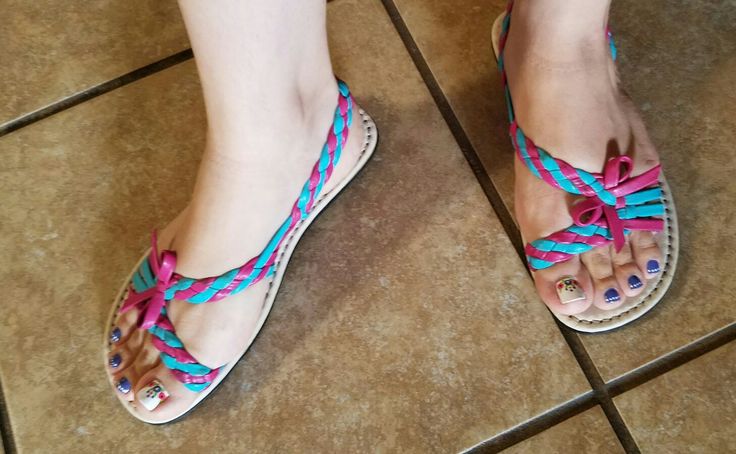 camila cuevas feet 5