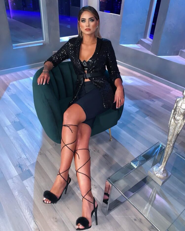 camila recabarren feet 3