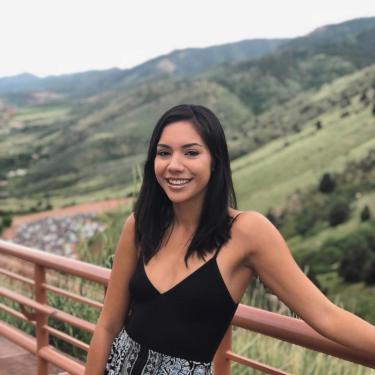 camila uzcategui feet