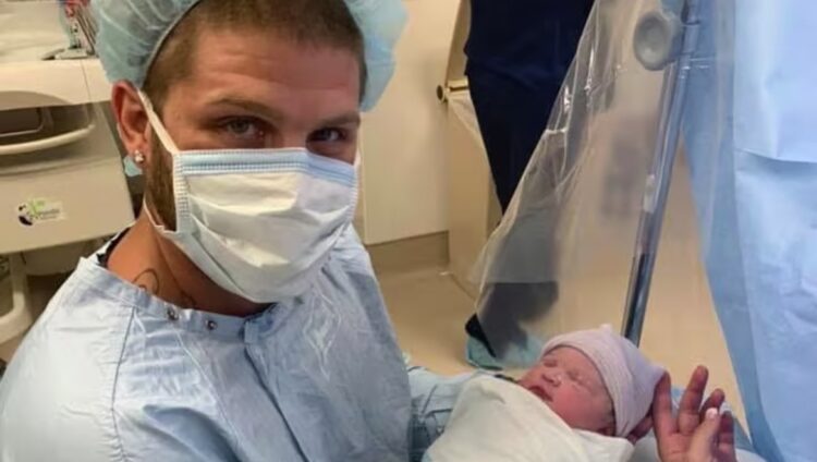 camilla andronicos feet 1