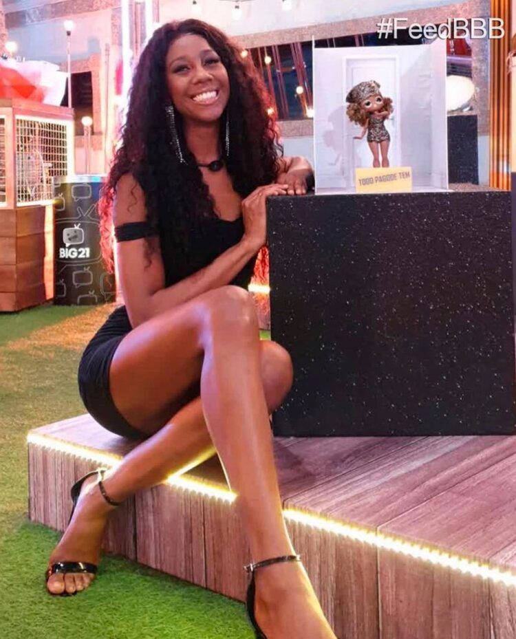 camilla de lucas feet 2