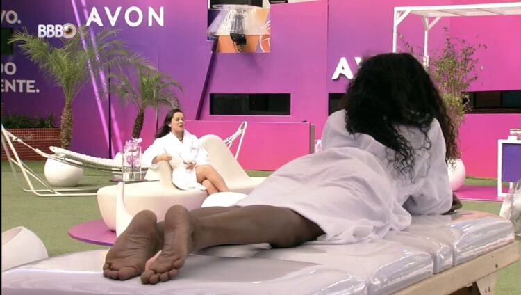 camilla de lucas feet 5