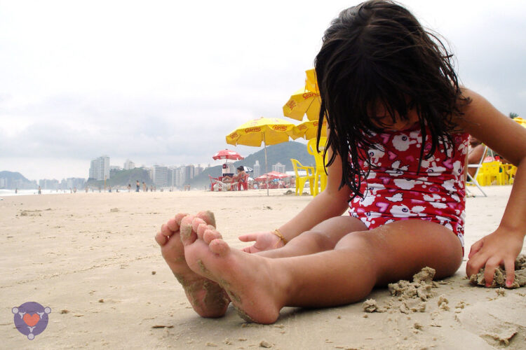 camilla ferreira feet 5