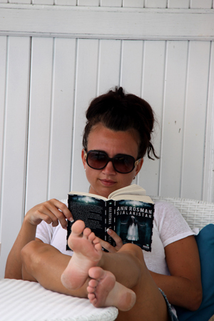 camilla lackberg feet 4