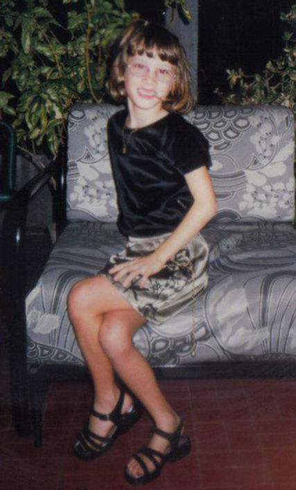 camilla uckers feet 4