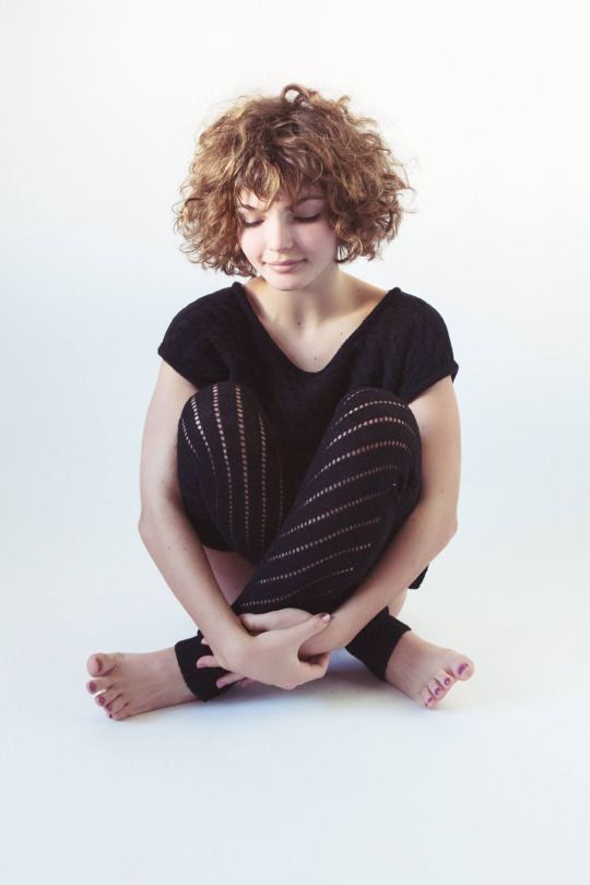 camren bicondova feet 5