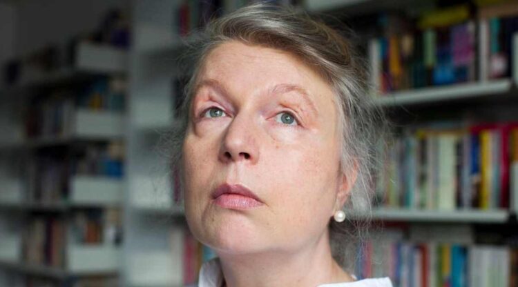 candia mcwilliam feet 1