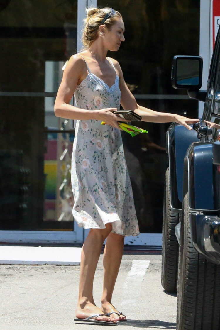 candice swanepoel feet 6