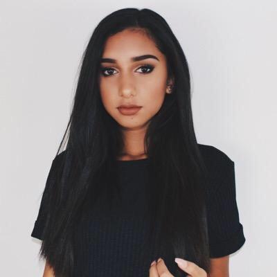 canela trigueros feet 5