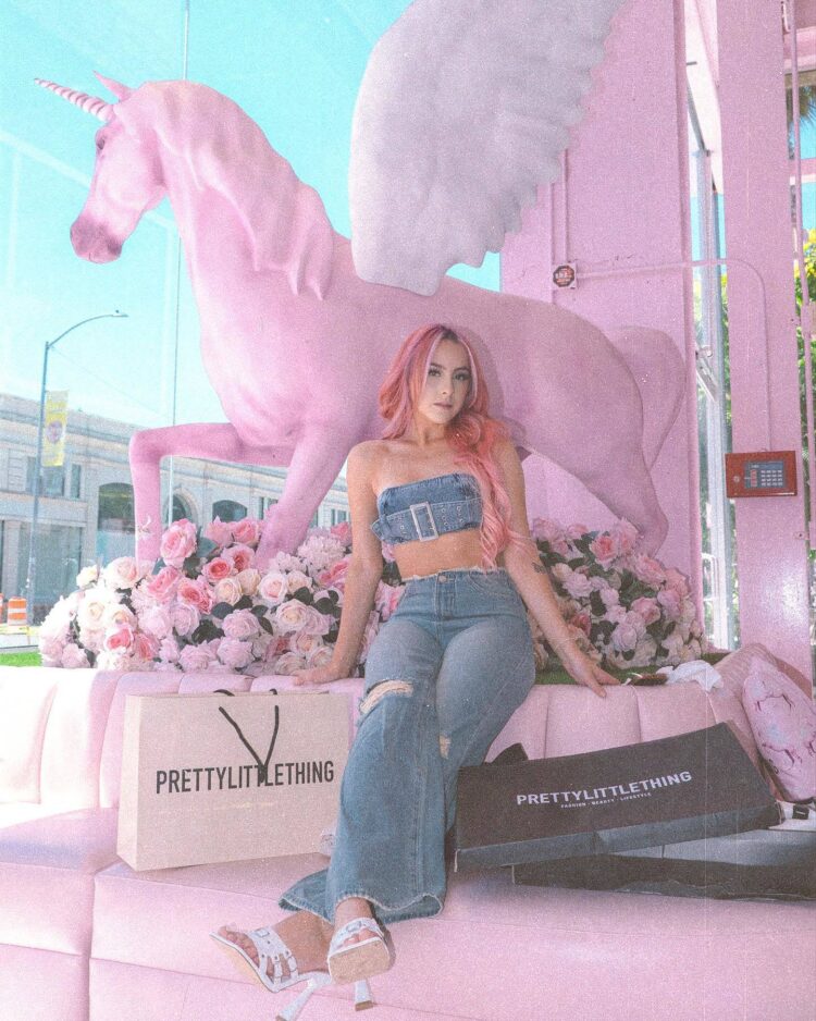 capri everitt feet 6