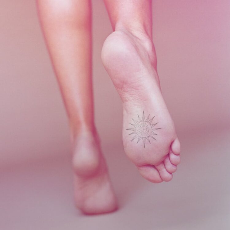 cara mcnichol feet 5