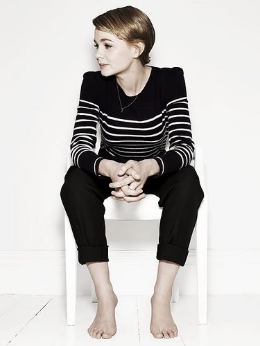 carey mulligan feet 3