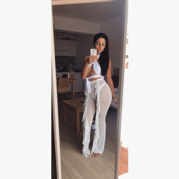 carina lepore feet 1