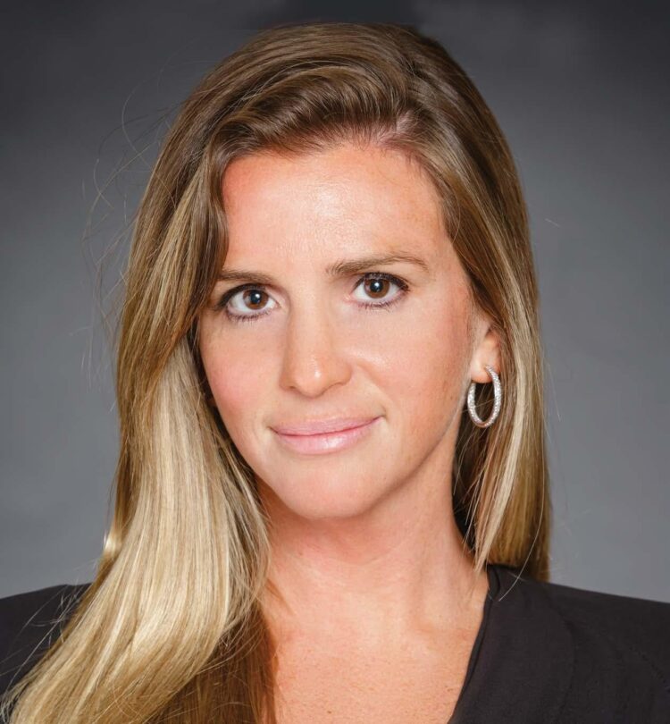 carissa lynn morrow feet 3