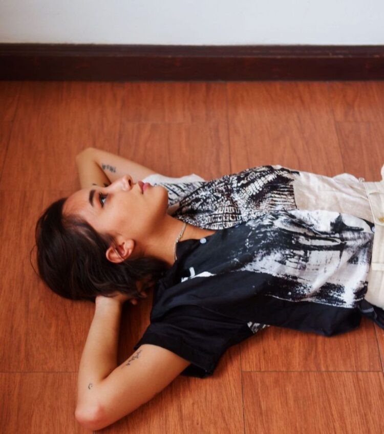 carissa perusset feet 5