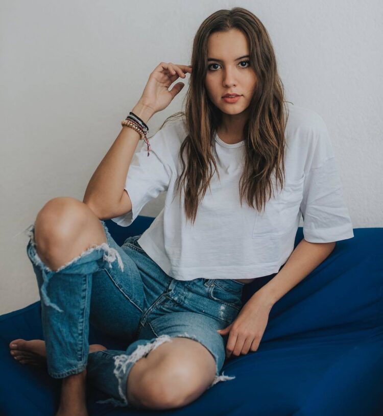 carla arredondo feet 3