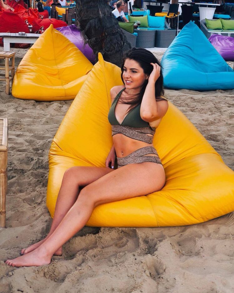 carla humphrey feet 6