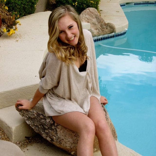 carley allison feet 1