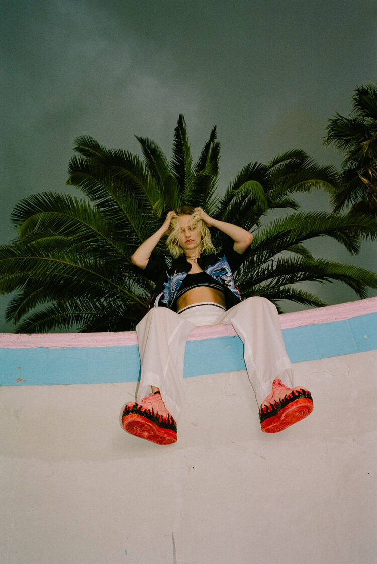 carlie hanson feet 6