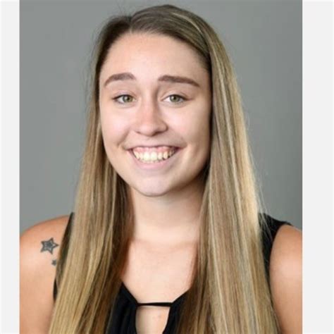 carlie sanborn feet 6