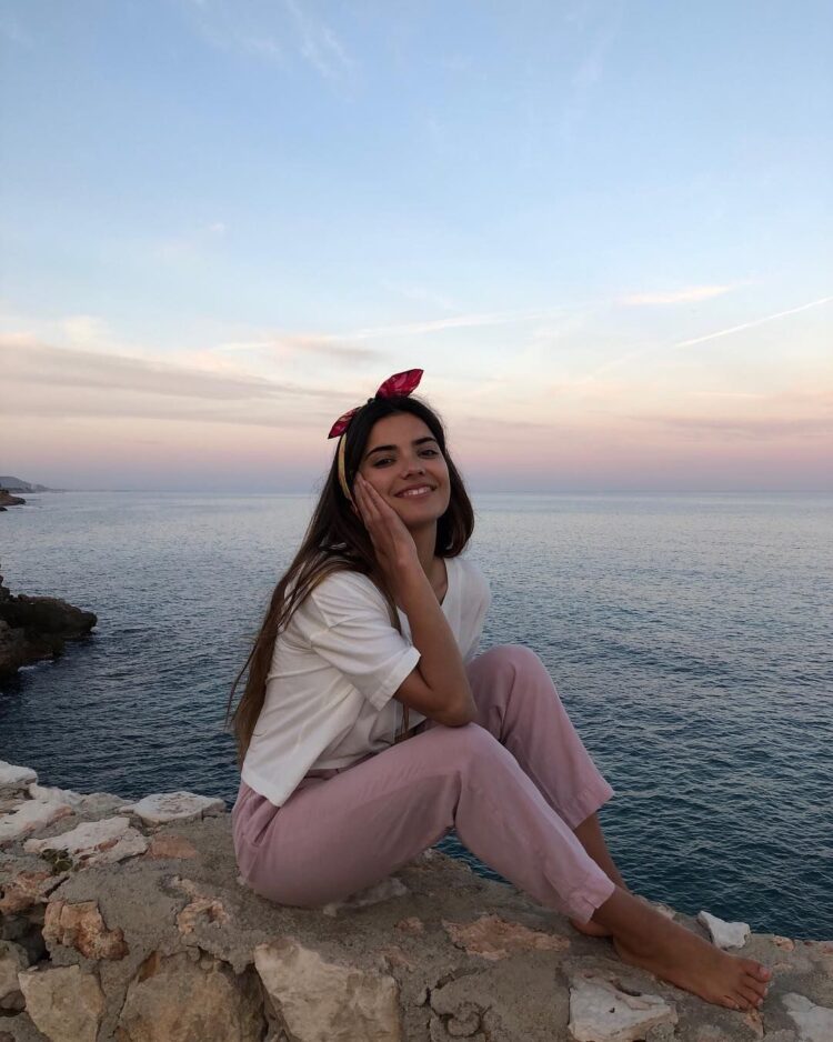 carlota bruna feet 2