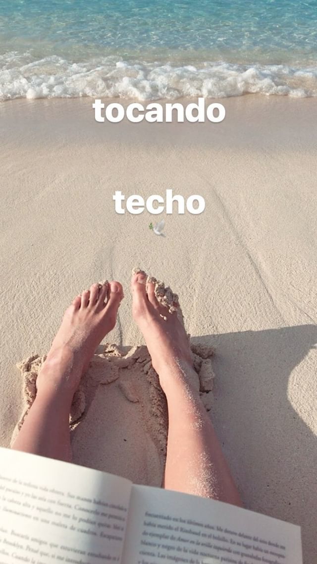 carlotta cosials feet 1