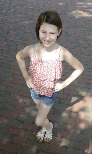 carly gendell feet 2