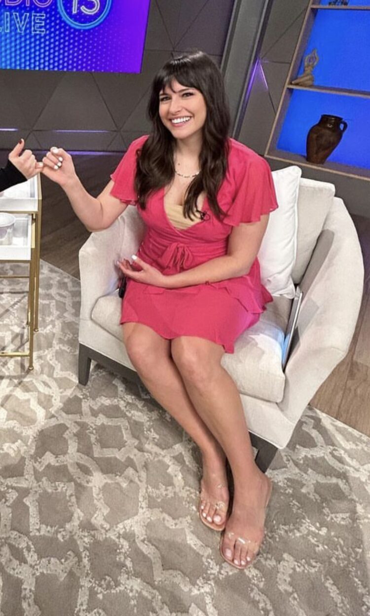 carly henderson feet